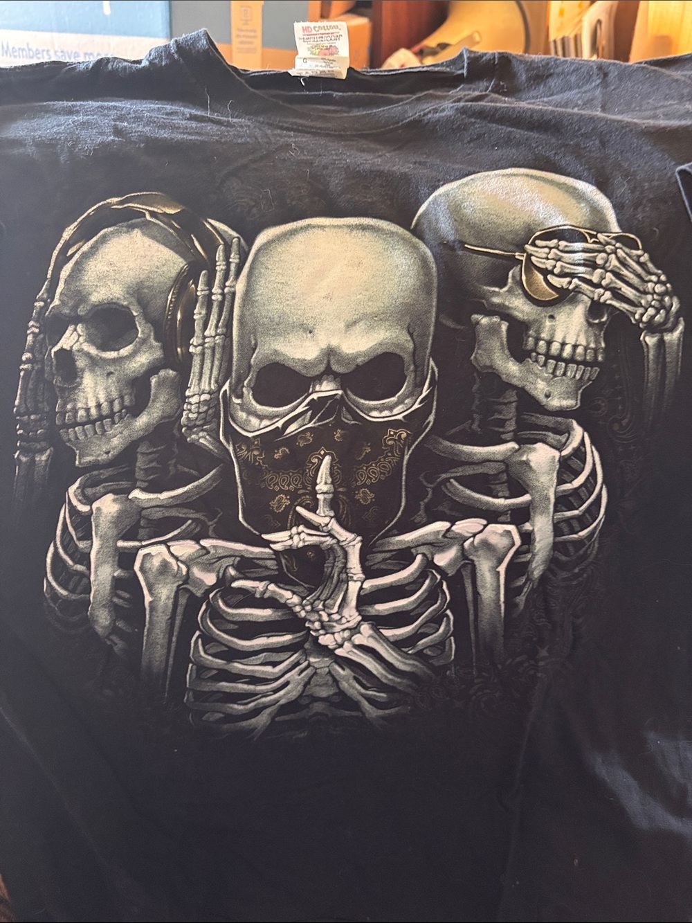 Black Graphic Skull Skeleton T-Shirt by Fruit of the Loom - Picture 2 of 5